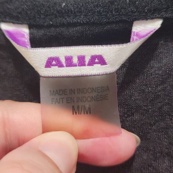 Alia Blouse Women's Size M Multicolor Floral Print 3/4 Sleeve Top Round Neck - Picture 4 of 11